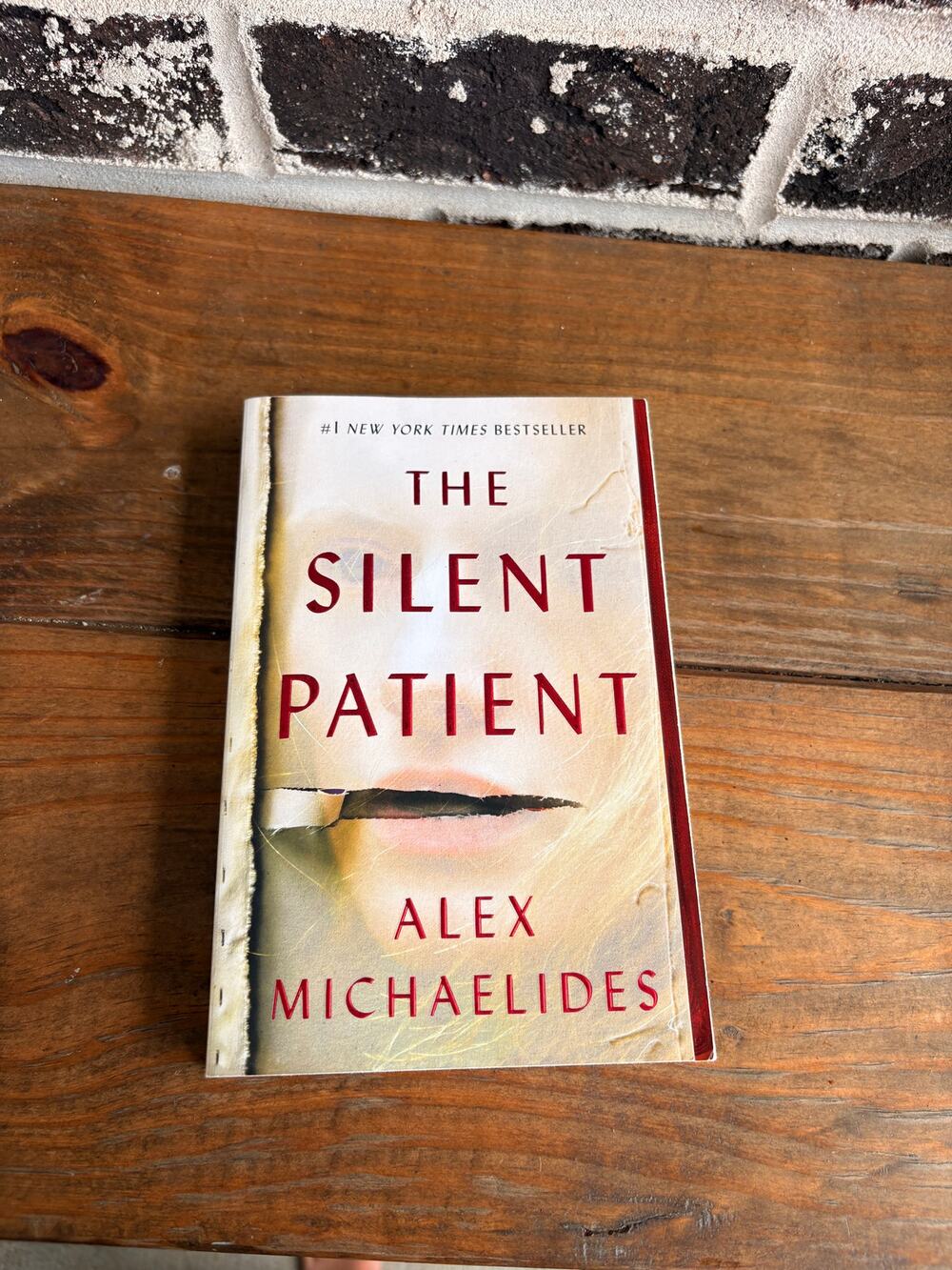 The Silent Patient Alex Michaelides Paperback Bestseller Psychological Thriller